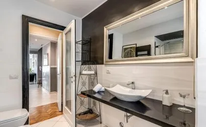 Luxury Property in Vatican Area