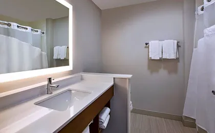 Holiday Inn Express And Suites Wooster By IHG