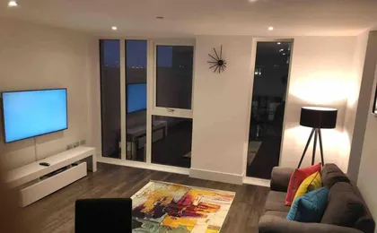 High View Two Bedroom Apartment in Woolwich