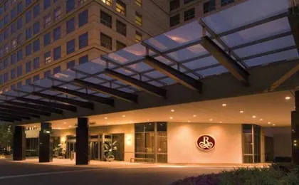 Renaissance Chicago O'Hare Suites Hotel