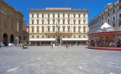 Repubblica Firenze Luxury Apartments | UNA Esperienze