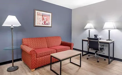 Baymont by Wyndham Kennesaw