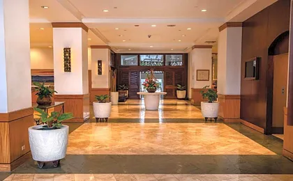 Waikiki Marina Resort at the Ilikai