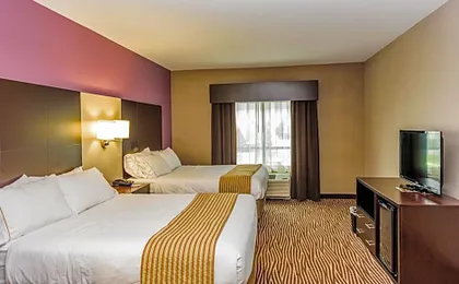 Holiday Inn Express & Suites Cheektowaga North East By IHG