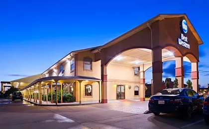 Best Western Angleton Inn