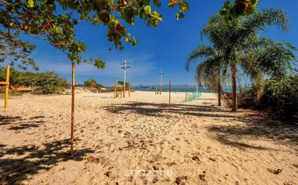 Apto Em Lindo Condomínio Pé Na Areia Rpb038