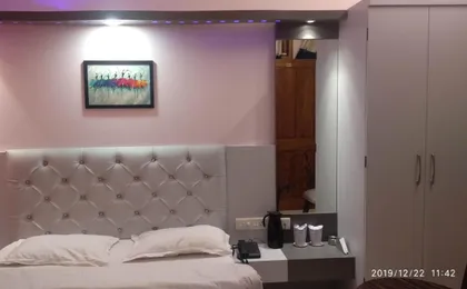 Hotel Prabhat