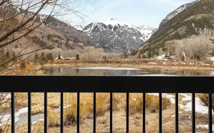 Riverside Condos B101 by Avantstay Condo Close To Downtown, Town Park & Ski Lift #8