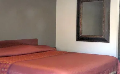 Laurel Inn