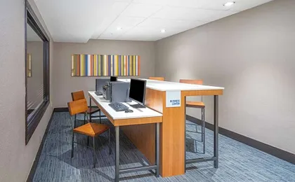 Holiday Inn Express Hotel Howe / Sturigs By IHG