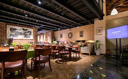 James Joyce Coffetel Chengdu Century City Convention and Exhibition Center