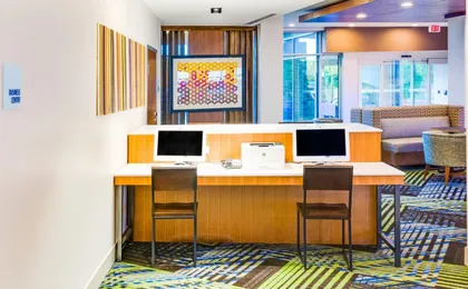 Holiday Inn Express & Suites Russellville