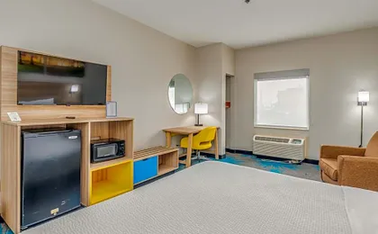 Days Inn & Suites by Wyndham Prattville-Montgomery