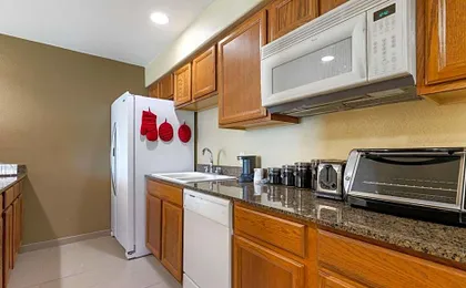 Comfort Inn & Suites Ponca City near Marland Mansion