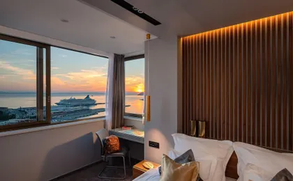 Royal Suites Sky