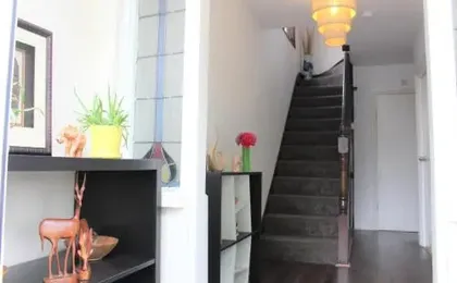 Jing's Loft Converted Studio
