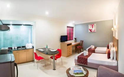 The Lotus Apartment Hotel