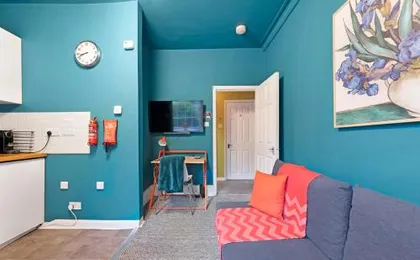 Camden Apartment By Morethanstays