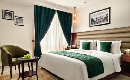 Deventure Sarovar Portico