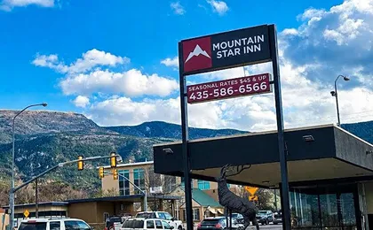 Mountain Star Inn