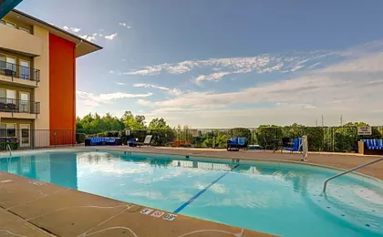 Holiday Inn Express Hotel & Suites Branson 76 Central By IHG