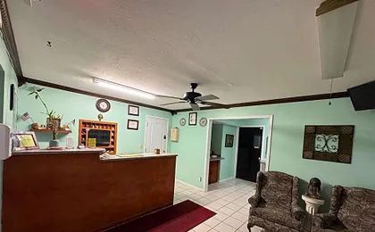 Claremore Motor Inn