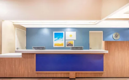 Days Inn by Wyndham Eagan Minnesota Near Mall of America