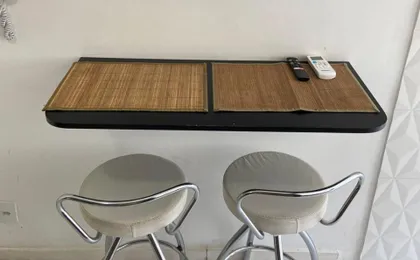 Flat Terreo Muro Alto Condominio Clube Com Sala Reversivel Para Segundo Quarto