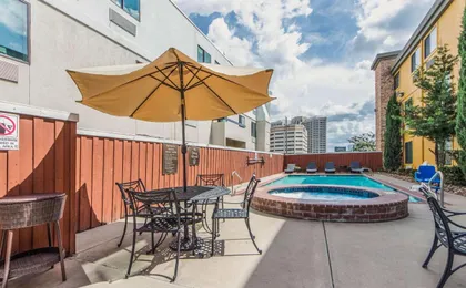 Comfort Inn Dallas Park Central
