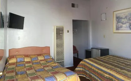 Santa Fe Motel Tehachapi by Hotel O