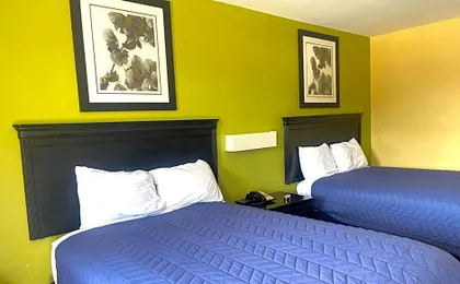 Deluxe Inn & Suites Corpus Christi I 37