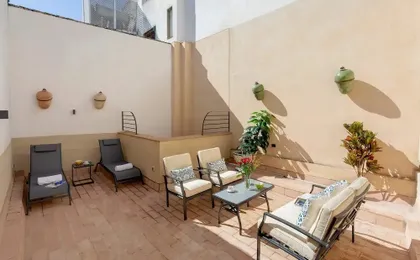Genteel Home Rodrigo Caro