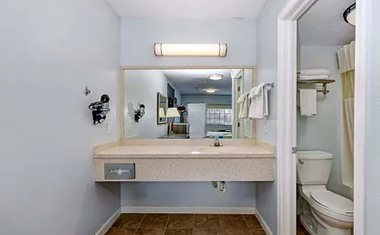 Grove City Travel Inn Columbus South