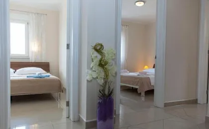 Apartments Damjanovic