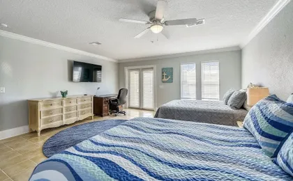 C Dreams by Book That Condo