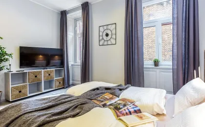 Number 1 Deluxe Apartments