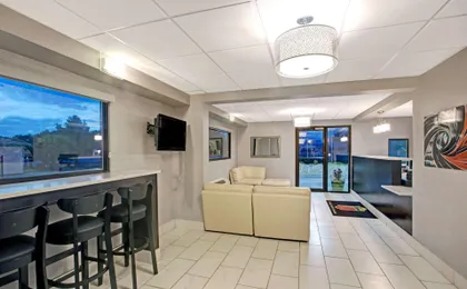 Super 8 by Wyndham Shelby