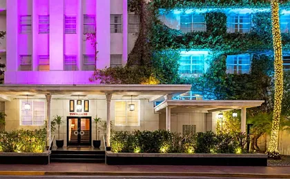 Townhouse Hotel