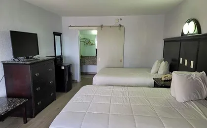 Fairway inn