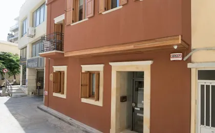 Candia Suites & Rooms