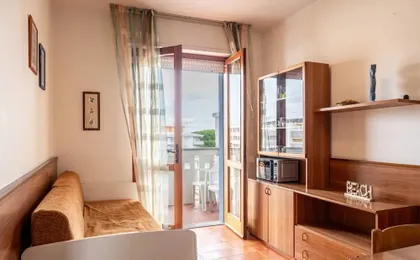 Coastal Comfort in Lido del Sole With sea View