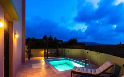 Suite with Private Pool