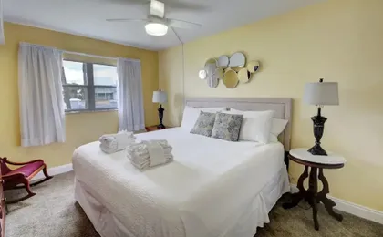 514 El Matador 1 Bedroom Condo