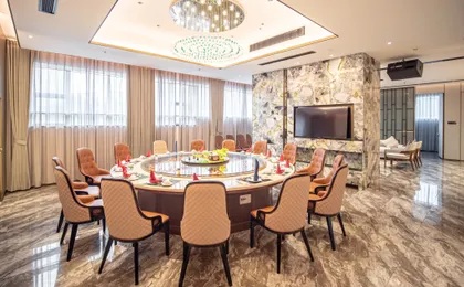Grand Chu Hotel