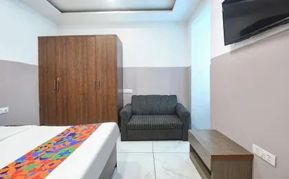 Fabhotel Shagun And Banquets