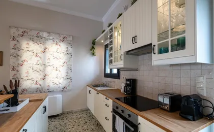 Angelinas Quarters - Kalamata Mediterranean Villas