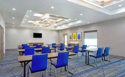 Holiday Inn Express And Suites Macclenny By IHG