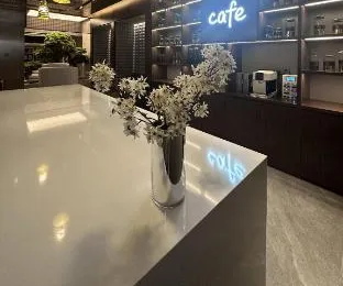 Home Inn Plus Hangzhou West Lake Lakeside Nanshan Road