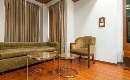 Grand FFOUR Hotel