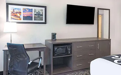 La Quinta Inn & Suites by Wyndham Norfolk